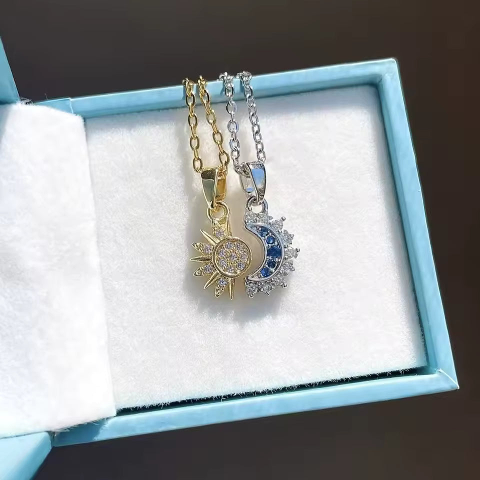 Collar Dúo Sol y Luna [Estuche de Lujo GRATIS]